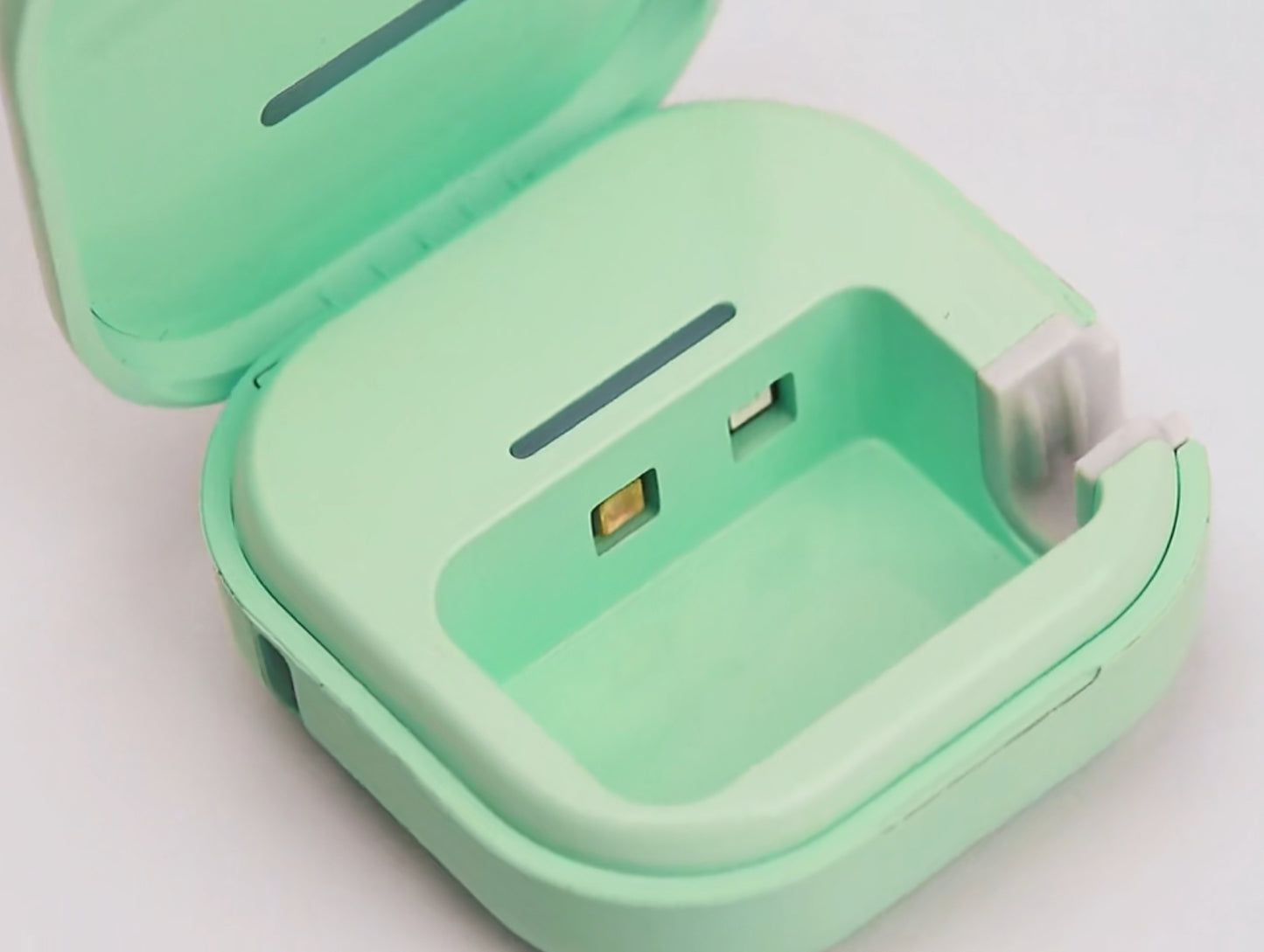 UV Toothbrush Steriliser